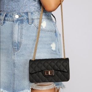 Black Quilted Diamond Small Crossbody